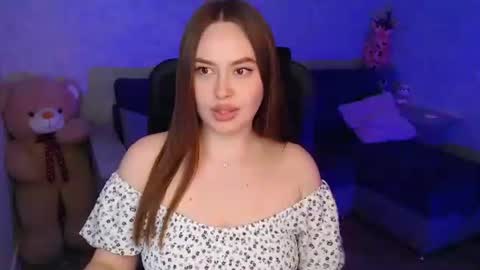 lily_baker_ online show from April 2026 01:41:02 PM