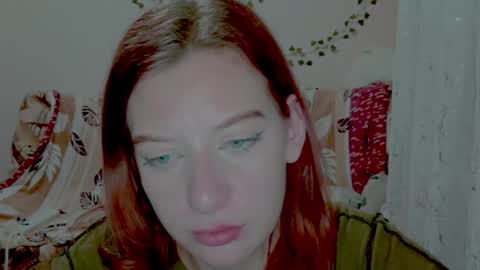 lily_ember online show from December 2025 07:07:02 PM