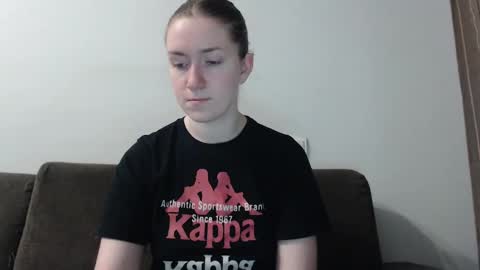 lily_love_x online show from February 2025 11:36:01 PM