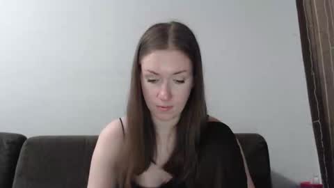 Snapshot of lily_love_x chatting on March 2026 02:04:01 AM lily_love_x online show from March 2026 02:04:01 AM