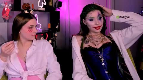 Lily online show from October 2025 10:00:01 PM