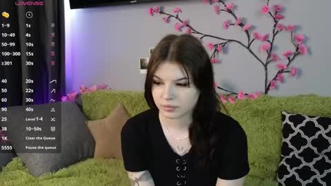 Lily online show from May 2026 06:31:01 AM