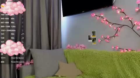 Lily online show from June 2026 12:22:01 PM