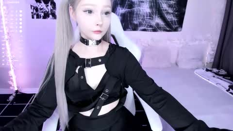 Lily online show from January 2026 12:04:02 AM