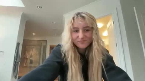 Snapshot of lilybrown07 chatting on February 2026 07:58:02 PM lilybrown07 online show from February 2026 07:58:02 PM