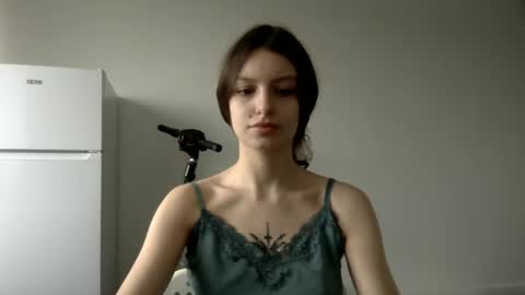 lilycandy_ online show from March 2025 10:24:01 AM