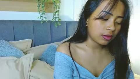 CALL ME   L I L Y   online show from October 2025 07:56:02 PM
