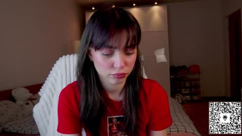 Snapshot of lilyewing_ chatting on December 2024 01:46:01 PM Lily online show from December 2024 01:46:01 PM