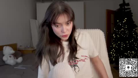 Snapshot of lilyewing_ chatting on December 2024 04:20:01 PM Lily online show from December 2024 04:20:01 PM