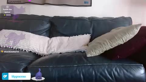 Lily Grace online show from November 2025 09:37:01 PM