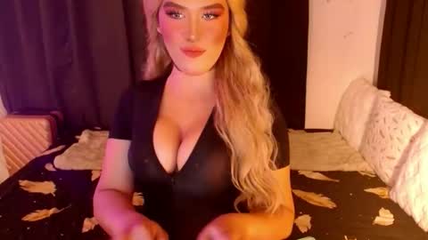 IM YOUR TRUE GODESS Lilymonstercock online show from September 2025 02:26:01 AM