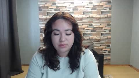 busty princess online show from October 2025 06:45:02 AM