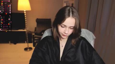 Scarlet online show from March 2026 05:07:02 PM