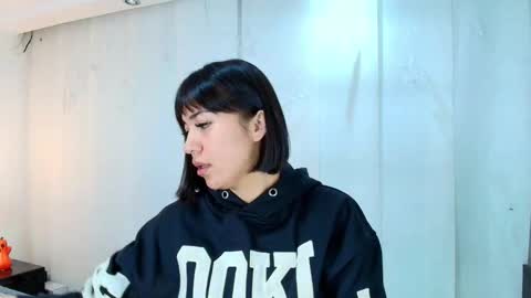  Lina Bedoya  online show from October 2025 11:33:02 AM