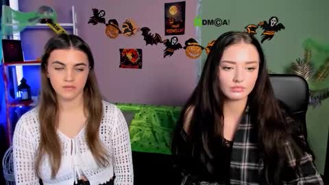 lina_fox12 online show from November 2025 01:12:02 PM