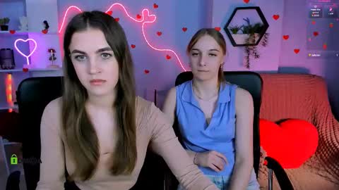 lina_fox12 online show from March 2026 01:25:01 PM