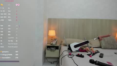 Snapshot of lina_garcia chatting on March 2025 05:43:02 PM online show from March 2025 05:43:02 PM