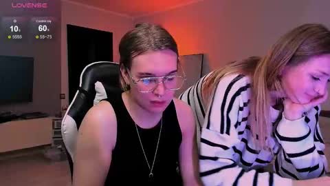 lina_nik online show from October 2025 08:31:01 PM