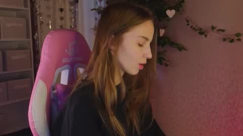 LINA online show from March 2026 01:11:01 AM