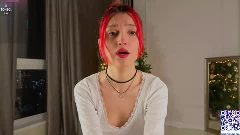 Lina online show from January 2026 05:17:01 PM