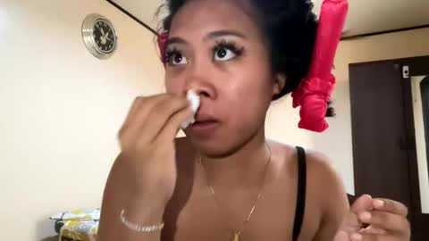 LinaDebie online show from November 2025 06:41:02 AM