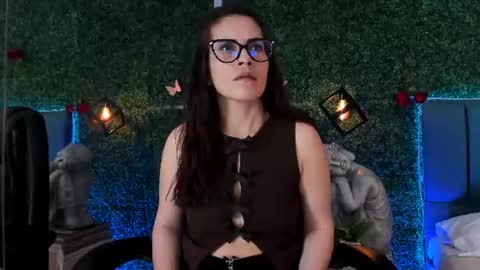 Lina  online show from June 2026 11:20:02 AM