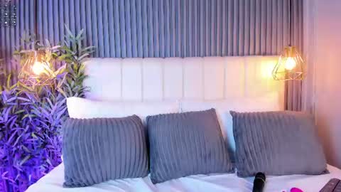 LinaGlam online show from June 2026 04:04:01 AM