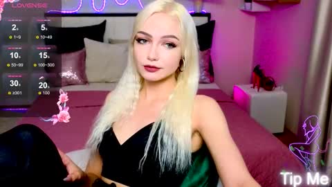 I am Lina online show from September 2025 02:30:01 PM