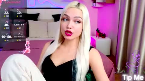 I am Lina online show from October 2025 02:04:01 PM