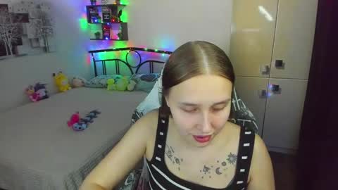 Snapshot of linatruly chatting on May 2026 09:33:02 PM Lina online show from May 2026 09:33:02 PM