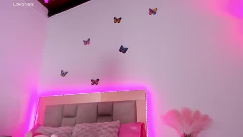 Lincy Rios  online show from February 2025 07:17:02 PM