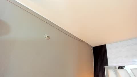  Linda  online show from February 2026 06:42:01 PM