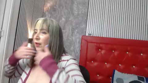 Linda online show from December 2025 11:52:01 AM