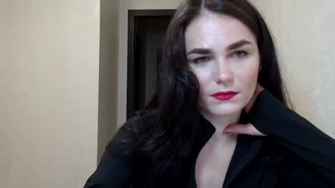 Linda online show from October 2025 04:40:02 PM