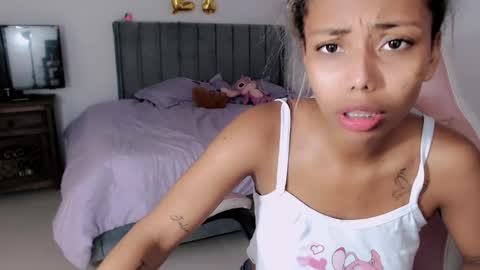 Snapshot of linda_brown_1 chatting on May 2026 03:31:02 PM linda brown online show from May 2026 03:31:02 PM