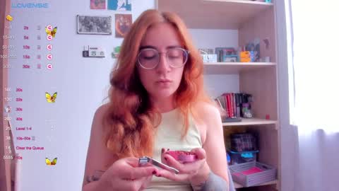 Giggles  online show from February 2025 01:47:02 PM