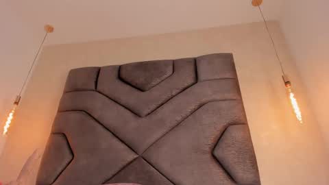 Snapshot of linda_saenz1 chatting on February 2025 03:09:02 PM Linda Saenz online show from February 2025 03:09:02 PM