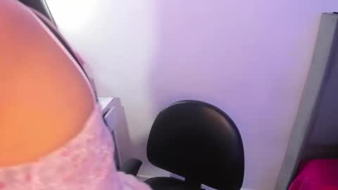 linda miller online show from November 2025 09:08:01 PM