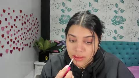    online show from February 2025 04:31:01 PM