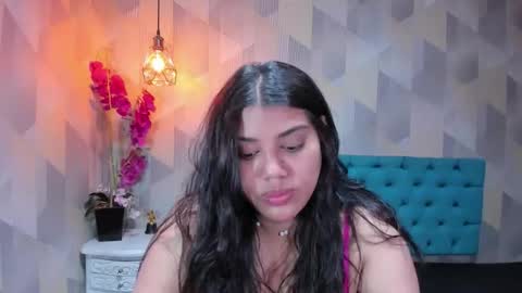    online show from December 2025 04:47:01 PM