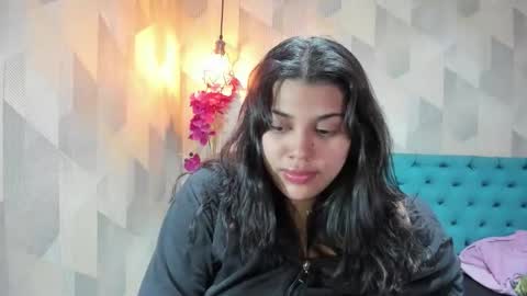 Snapshot of lindabreexlove chatting on January 2026 07:11:01 PM online show from January 2026 07:11:01 PM