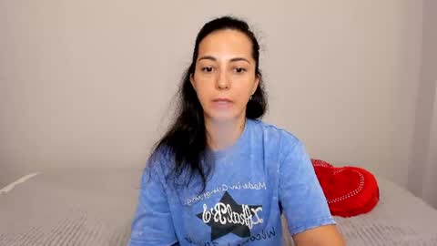 Snapshot of lindainsatiable chatting on June 2026 01:19:02 AM Linda online show from June 2026 01:19:02 AM