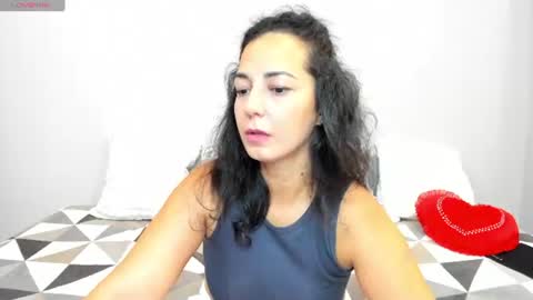 Snapshot of lindainsatiable chatting on August 2026 01:26:02 AM Linda online show from August 2026 01:26:02 AM