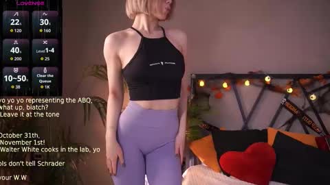 your Linda is back online show from October 2025 04:27:01 AM