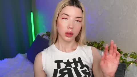 Linda online show from May 2026 04:30:02 AM