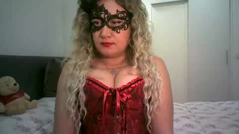 LindaXSmile online show from March 2025 09:04:02 PM