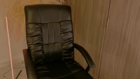 Lindsey Moss online show from March 2026 01:45:01 AM