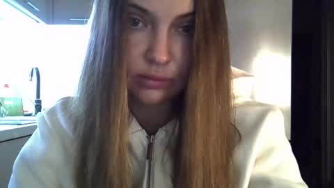 Snapshot of lindsisecret chatting on October 2025 06:30:02 PM Anna online show from October 2025 06:30:02 PM