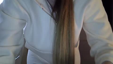 Snapshot of lindsisecret chatting on October 2025 06:20:02 PM Anna online show from October 2025 06:20:02 PM