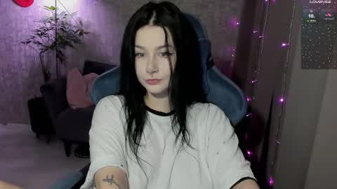 Lina online show from July 2026 02:20:01 PM